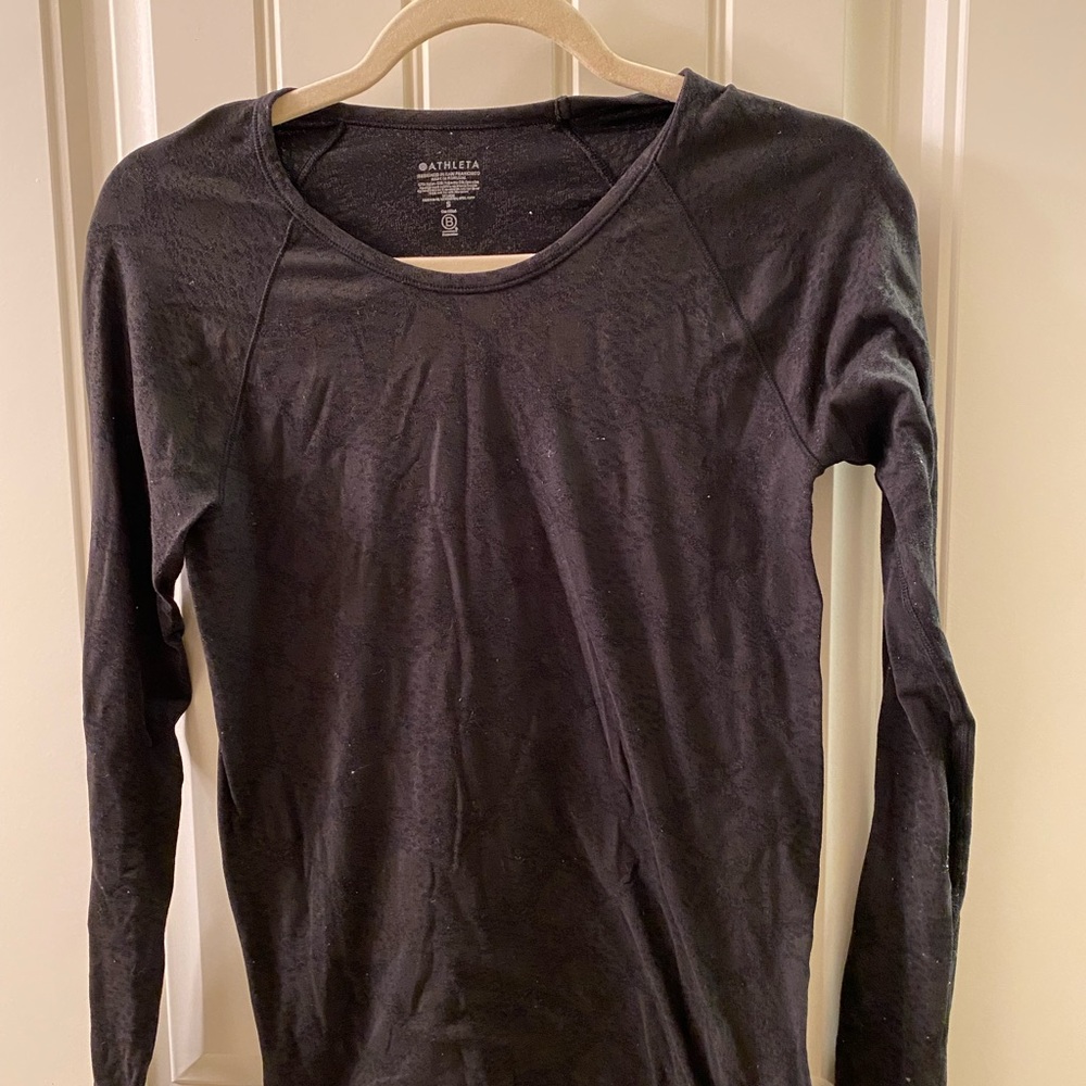 Athleta Momentum Black Long Sleeve. Size S.